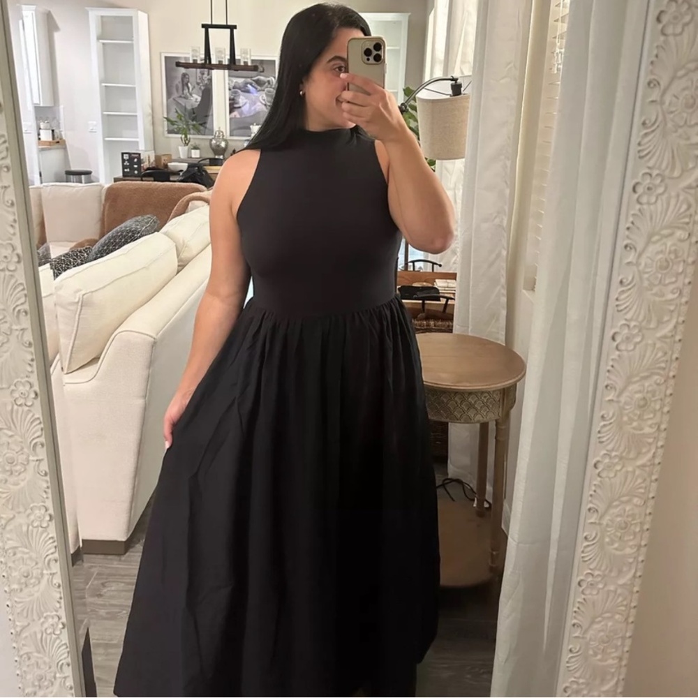 REFORMATION Sai Dress in Black